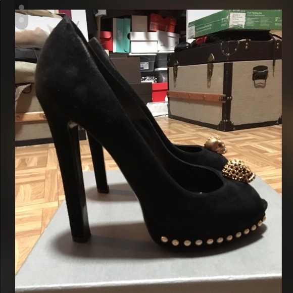 Alexander McQueen Shoes - Alexander McQueen Pumps